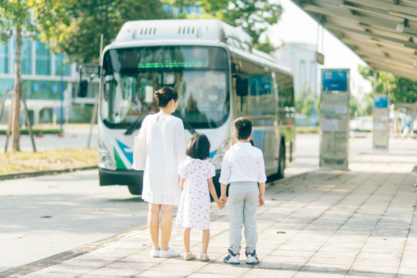 xe bus Kaze